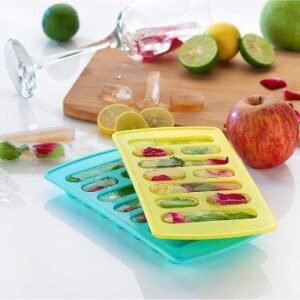Non-stick, flexible plastic ice cube tray that pops out ice easily