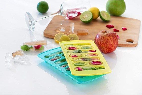 Flexible Plastic Ice Cube Tray Non-stick, flexible plastic ice cube tray that pops out ice easily